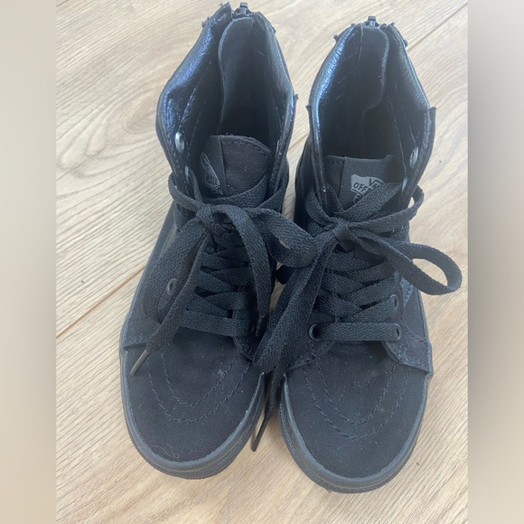 Toddler Hightop Vans - Picture 2 of 4